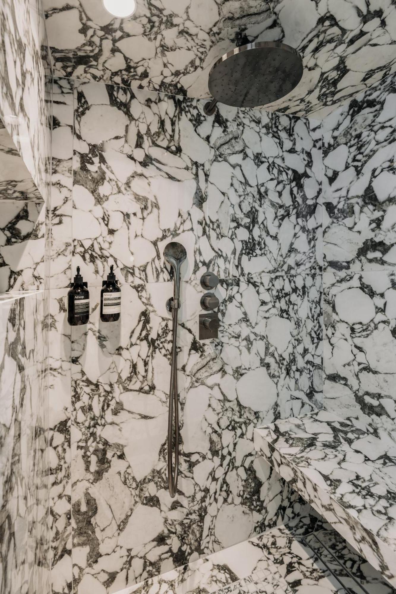 Highstay - Luxury Serviced Apartments - Louvre Paris Exterior foto